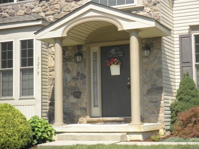 3279 Overlook Dr, Emmaus, PA 18049 - photo 3