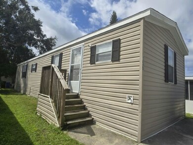12130 S US Highway 41 unit 156, Gibsonton, FL 33534 - photo 4