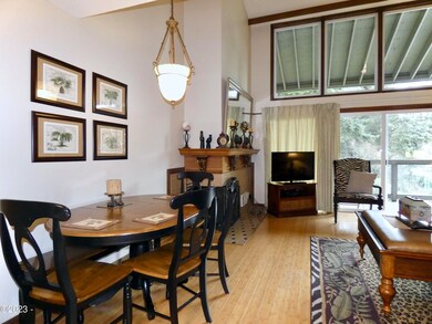 Dining/Living Room