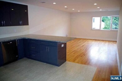 12 Wadsworth St unit 2, Wallington, NJ 07057 - photo 7