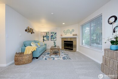 20032 66th Place W unit B3, Lynnwood, WA 98036 - photo 3