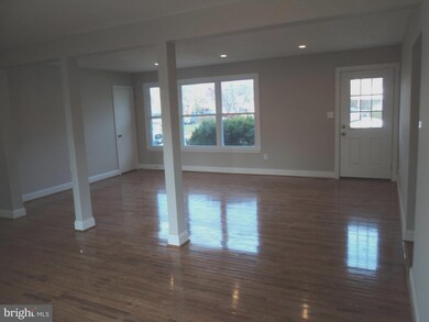 7915 Legation Rd, New Carrollton, MD 20784 - photo 6