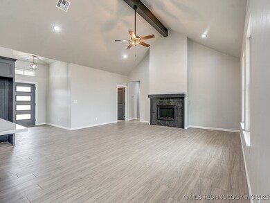 12098 County Road 3513 Loop, Ada, OK 74820 - photo 7