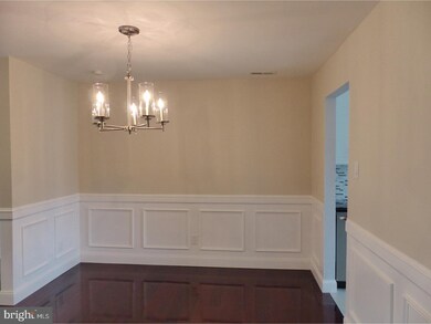 38 Quail Ct, Swedesboro, NJ 08085 - photo 5