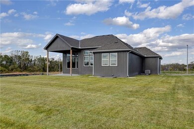 14471 Aurora Ln, Basehor, KS 66007 - photo 3