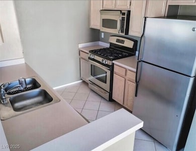 8070 W Russell Rd unit 2094, Las Vegas, NV 89113 - photo 5
