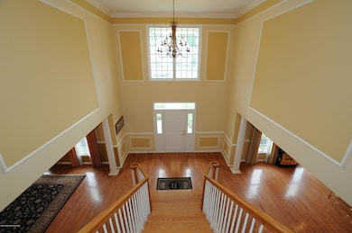 005_Aerial Entry