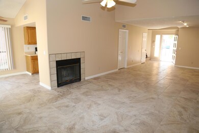 412 E Utopia Rd, Phoenix, AZ 85024 - photo 4