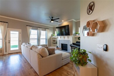 2113 Cox Ln, Moore, OK 73160 - photo 7