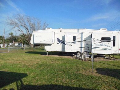 833 South Blvd, Donna, TX 78537 - photo 2