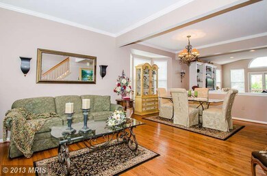 43438 Randfield Ln, Chantilly, VA 20152 - photo 2