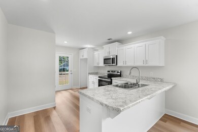 115 Zetterower Rd, Statesboro, GA 30458 - photo 5