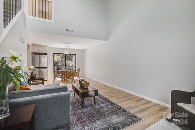 214 Cheyenne Ct, Asheville, NC 28803 - photo 7