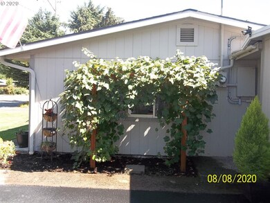 2270 Crescent Ave, Eugene, OR 97408 - photo 5