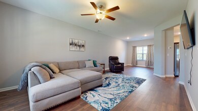 103 Spelt St, Shelbyville, TN 37160 - photo 7