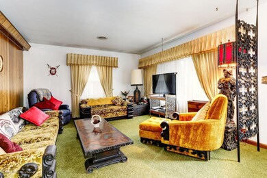 Entry To Living Room