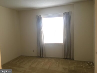 The Rotonda unit 817, McLean, VA 22102 - photo 7