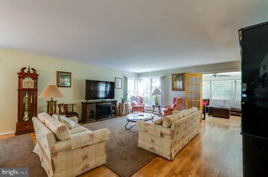 99 Buckingham Dr, Southampton, NJ 08088 - photo 5