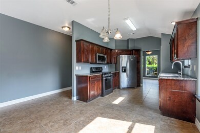 718 Saint Edwards Green Dr, Houston, TX 77015 - photo 7