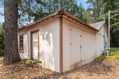 9_ 701 caves hwy, cave junction-09