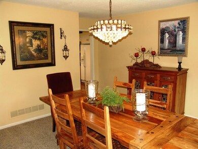 3705 Aspen Dr, West Des Moines, IA 50265 - photo 4