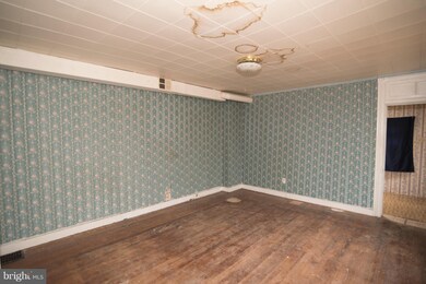 3310 Old Frederick Rd, Baltimore, MD 21229 - photo 2