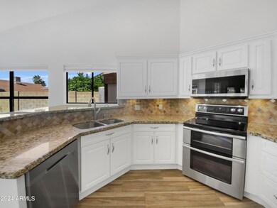 2957 E Laurel St, Mesa, AZ 85213 - photo 6