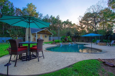 19015 Forest Ridge Dr, Magnolia, TX 77355 - photo 6