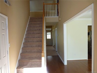 Very open Foyer