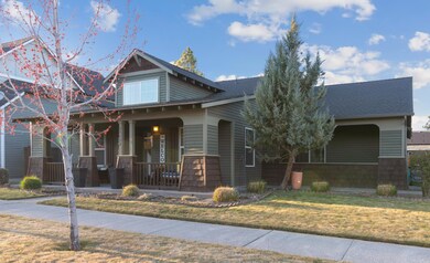 20628 Couples Ln, Bend, OR 97702 - photo 2