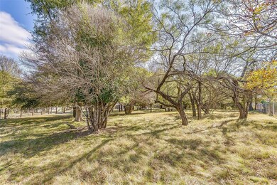 1411 Center Point Rd, Weatherford, TX 76087 - photo 4