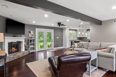 2914 44th St, Highland, IN 46322 - photo 5