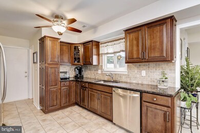 5996 Northgate Ct, Sykesville, MD 21784 - photo 7