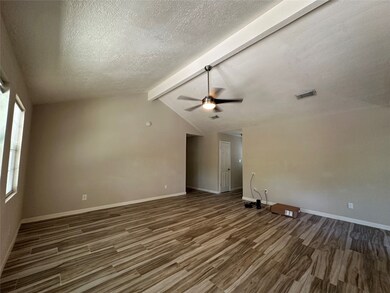 16766 Gleneagle Dr N, Conroe, TX 77385 - photo 5