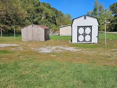3335 Old Route 100 Rd, Pulaski, VA 24301 - photo 4