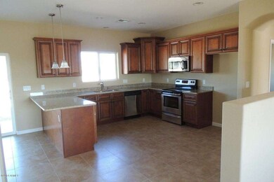 Gorgeous, Spacious Kitchen!
