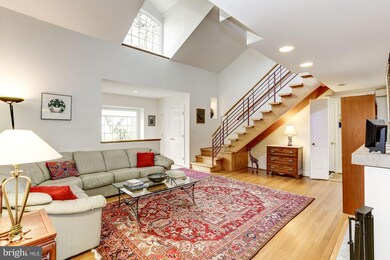 6610 Rannoch Rd, Bethesda, MD 20817 - photo 5