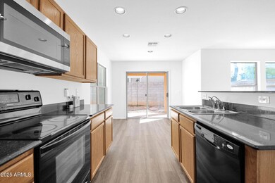 18409 W Dawn Dr, Surprise, AZ 85374 - photo 7