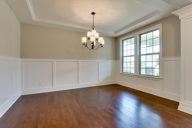 *Pictures are of another Marion II, for viewing purposes only.