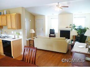 Open Floor Plan!