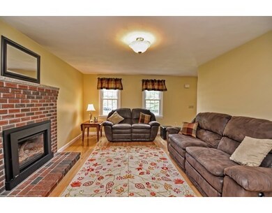 10 Strawstone Ln, Norton, MA 02766 - photo 5