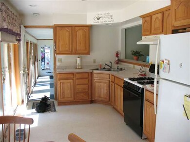 3733 W Plymouth Church Rd, Beloit, WI 53511 - photo 6