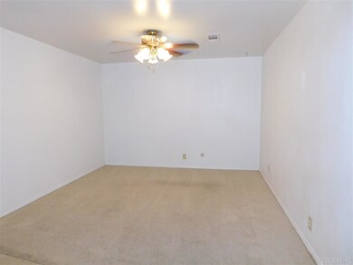 5044 Kenwood Ct unit C, Newburgh, IN 47630 - photo 5