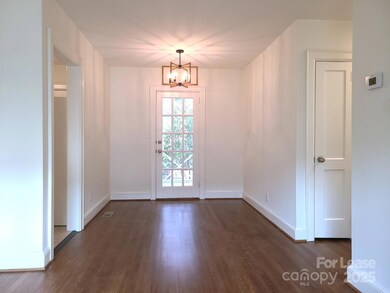 2114 Brandon Cir unit 2, Charlotte, NC 28211 - photo 4