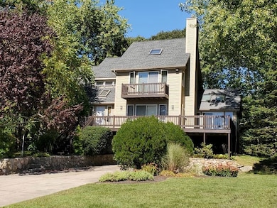 21 Sycamore Dr, Westerly, RI 02891 - photo 2