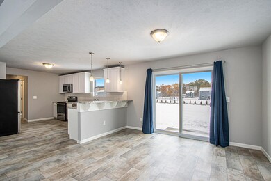 47805 Silver Oaks W, Mattawan, MI 49071 - photo 5