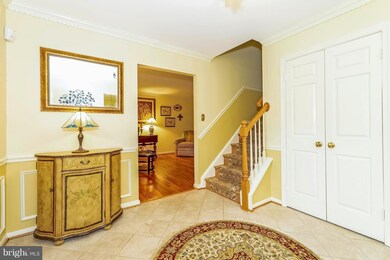 18 Kaywood Ct, Silver Spring, MD 20905 - photo 2