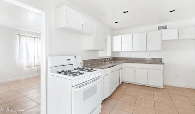 356 E Kettering St, Lancaster, CA 93535 - photo 2