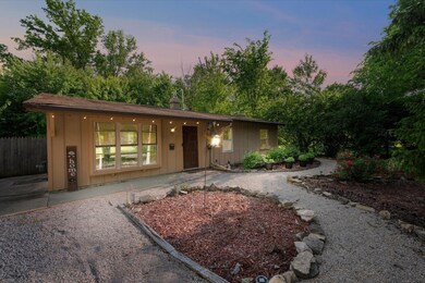 813 W 9th St, Marysville, OH 43040 - photo 2