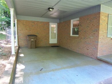 424 Allen St, Shelby, NC 28152 - photo 3